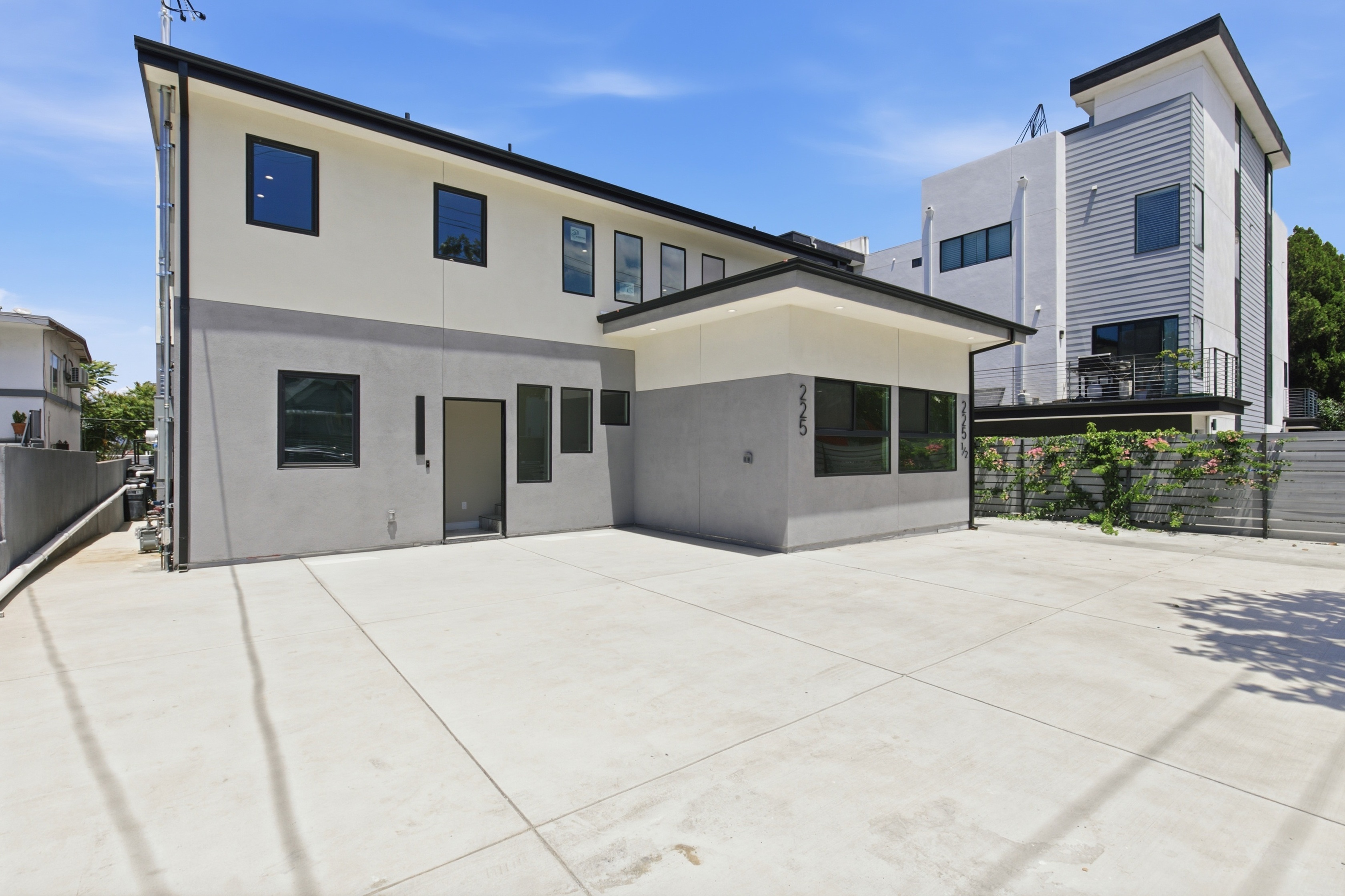 Expansive Eastside 3BR/3BA | Working Fireplace | Central AC | Parking Included