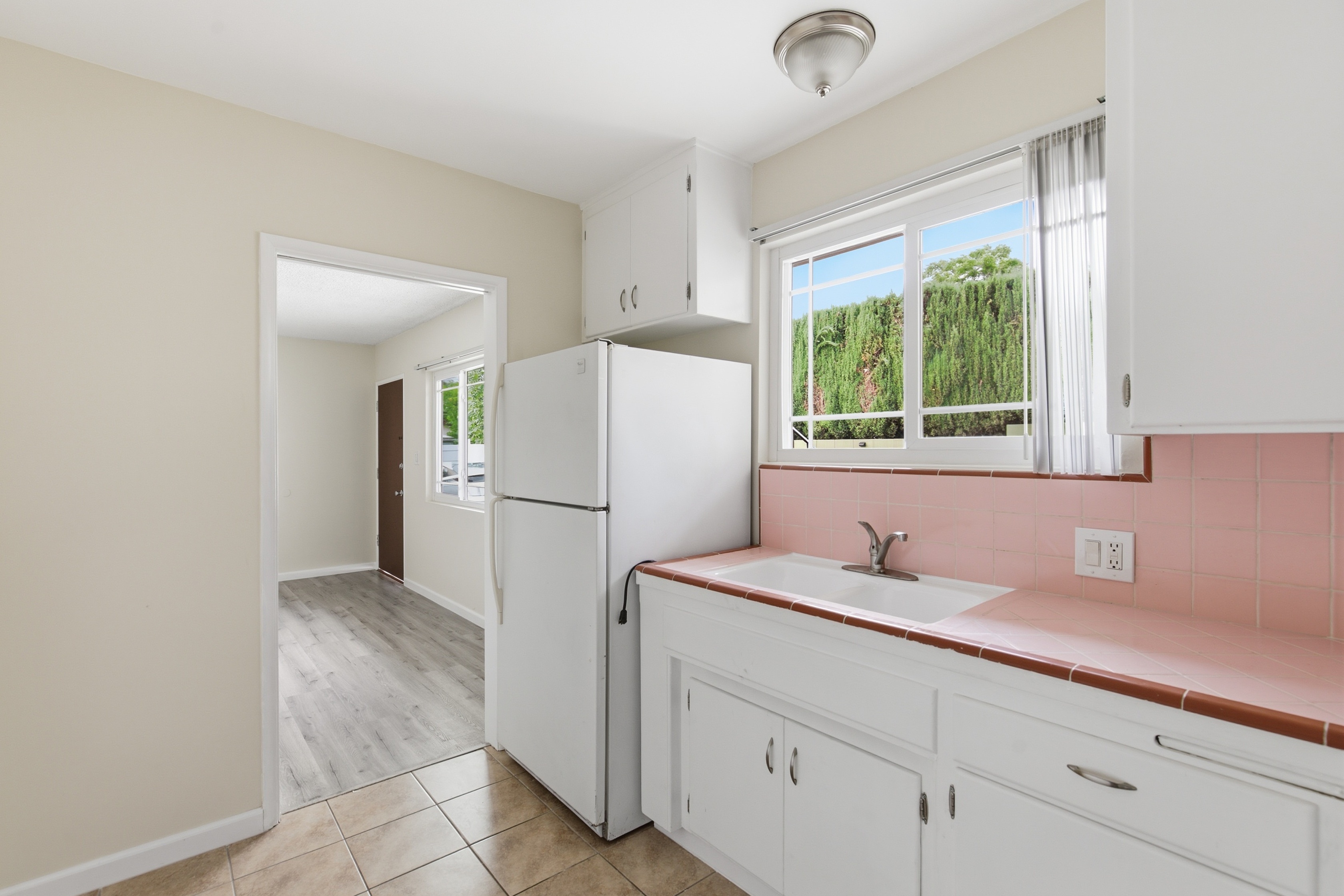 Fresh + New Eagle Rock One Bedroom | One Parking Space Incl. | Near York Blvd + Highland Park Hotspots