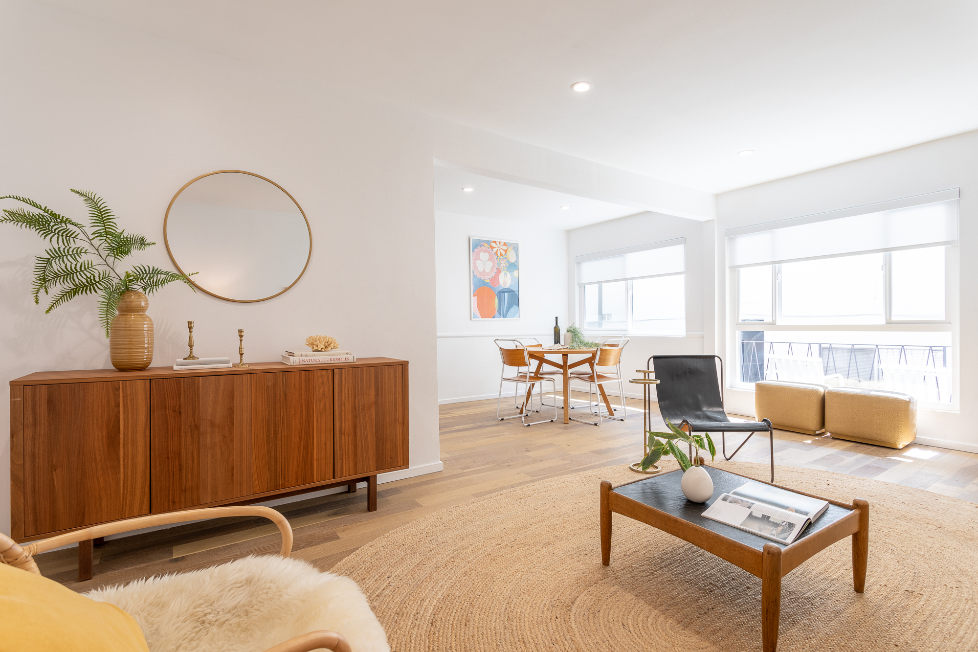 Spacious Mid-century One Bedroom