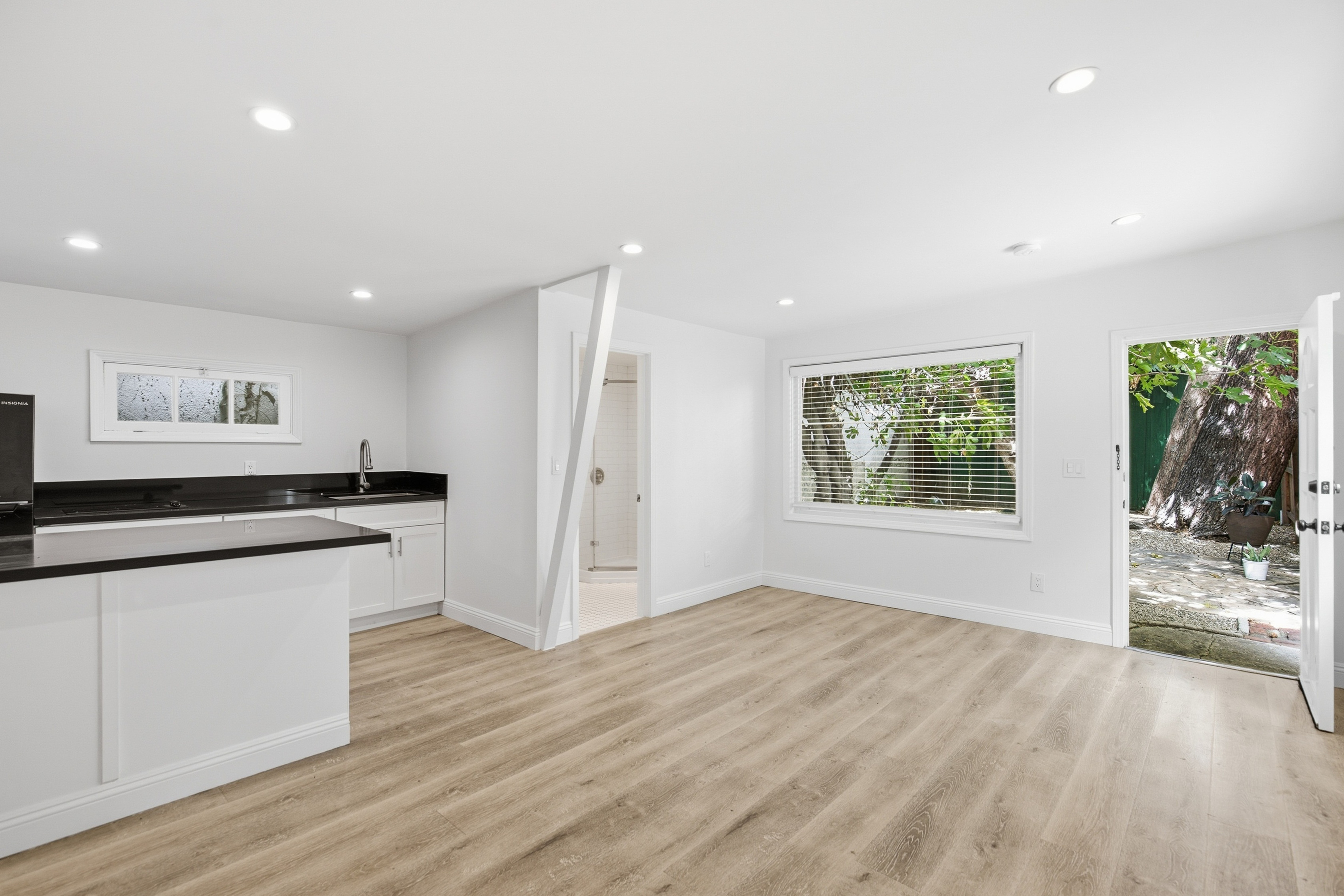 その他 renta TRG Real Estate | The Rental Girl
